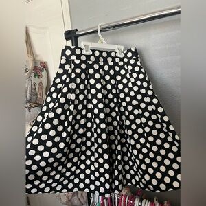 Black & white polka dot pleated skirt NEVER WORN